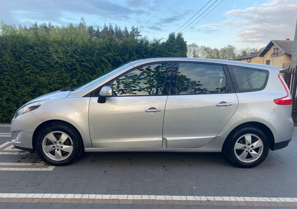 Renault Grand Scenic cena 22800 przebieg: 161000, rok produkcji 2011 z Białobrzegi małe 667